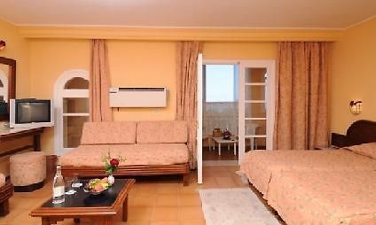 Dar Ismail Nour El Ain Hotel Ain Draham Exterior foto